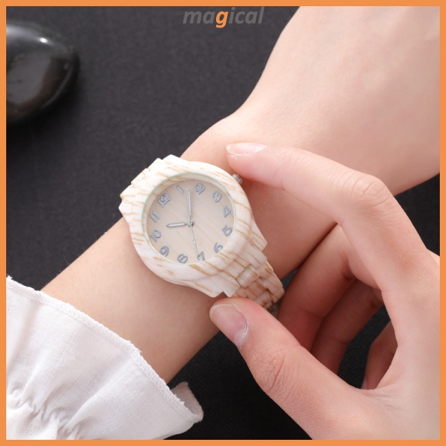 Đồng hồ đeo tay giả gỗ mặt tròn đơn giản dành cho nữ