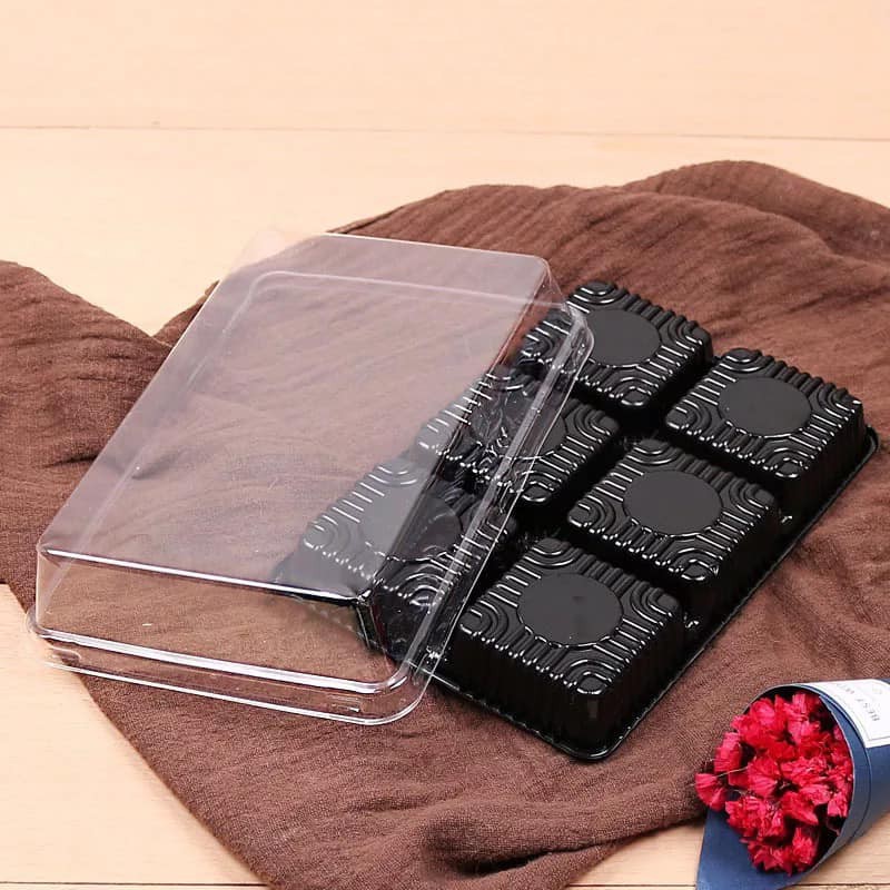 Hộp PET mới - size lọt lòng 6*6*4.8cm. Để vừa 6 bánh 63-75gr (50 hộp)