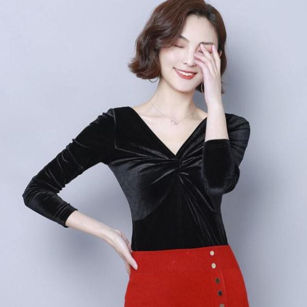 Áo nhung tuyết xoắn ngực