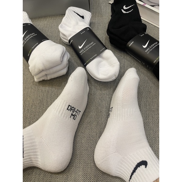1 pack tất nike drifit cổ trung, cổ cao chính hãng ( 3 đôi )