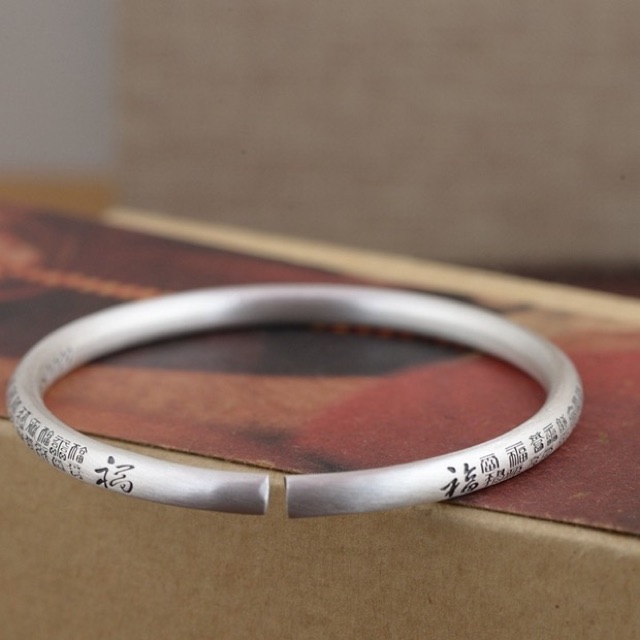 Vòng Tay Khắc Vòng Bạc 𝐕𝐀̣𝐍 𝐏𝐇𝐔́𝐂