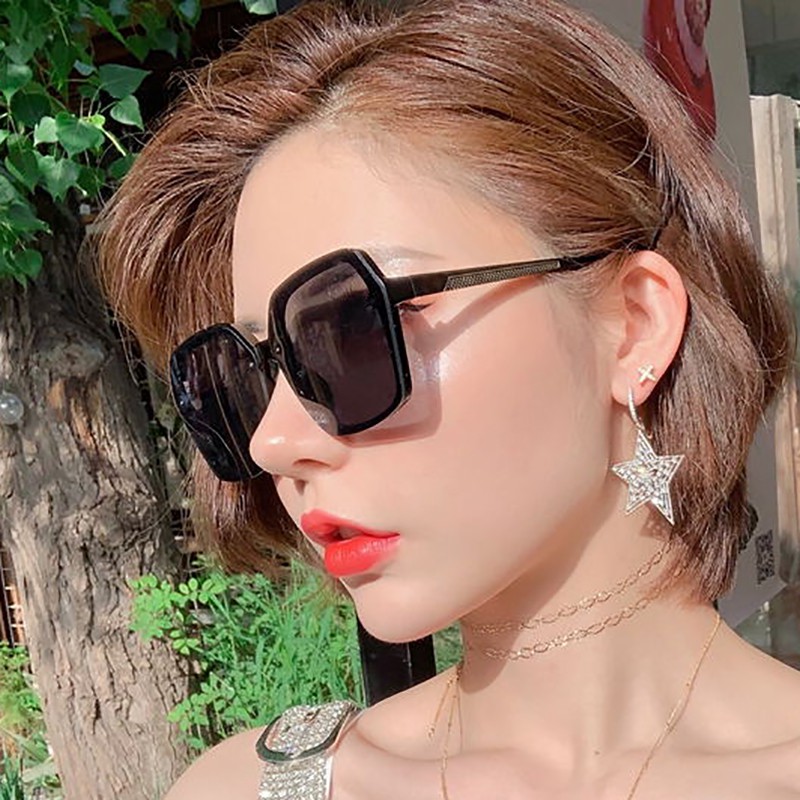 Kính mát tròng màu gradient thời trang cho nam và nữ