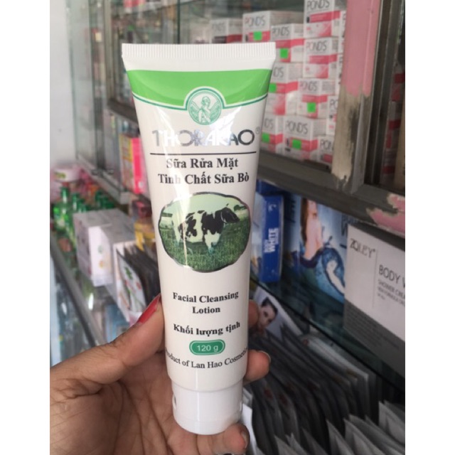 Sữa rửa mặt tinh chất sữa bò Thorakao