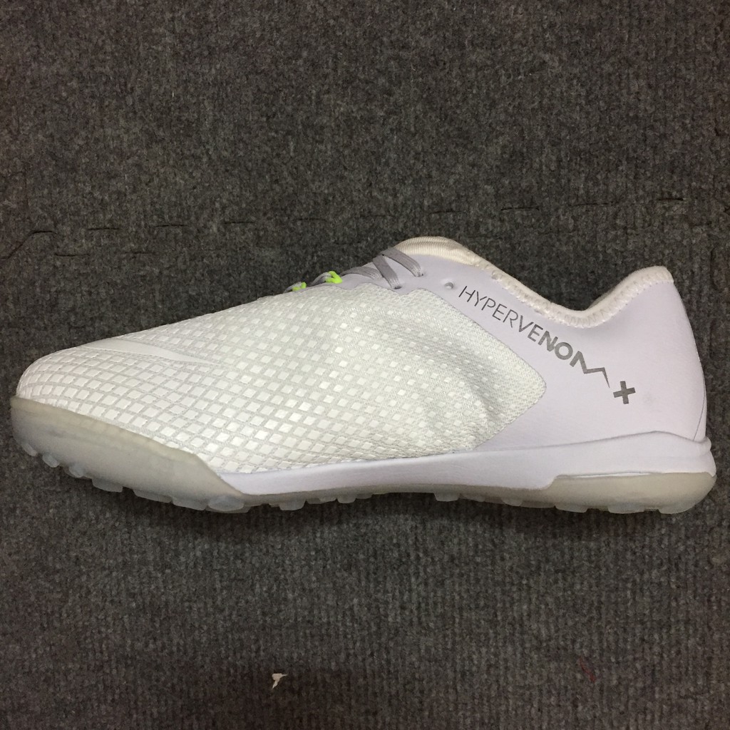 Giày đá bóng Hyper Zoom trắng nhân tạo