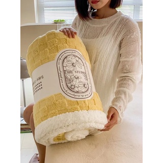 Chăn Lông Cừu Len Mông Cổ Chic Studio 2022 size 2mx2m3 nặng 2.5kg