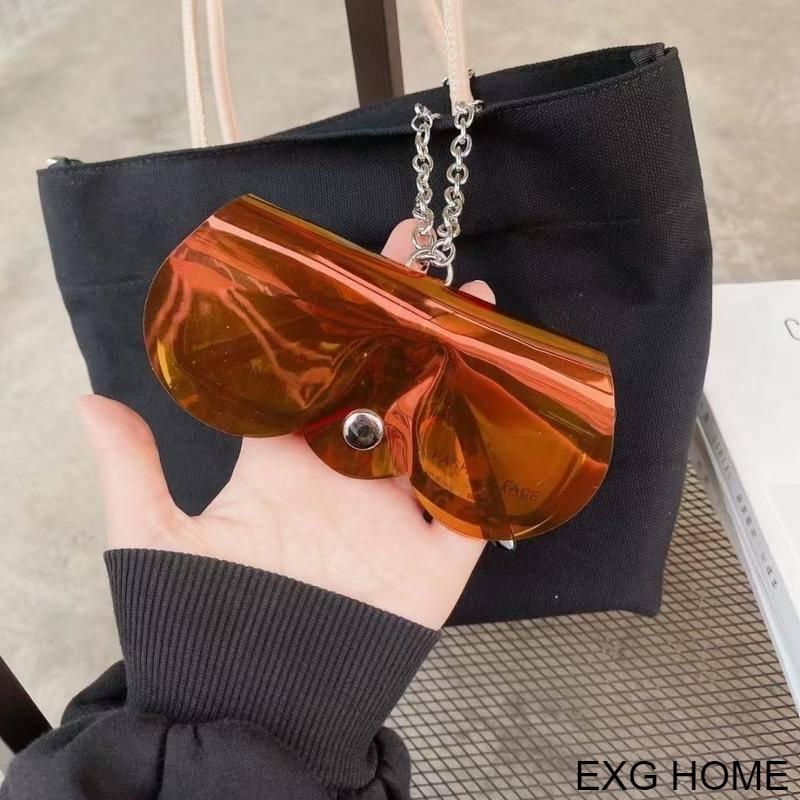 Túi Đựng Mắt Kính Cầm Tay Trong Suốt Phối Dây Xích Dành Cho Nữ Và Nam