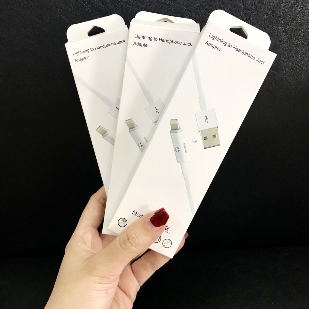 Cáp sạc lightning iPhone 2 in 1, vừa sạc vừa nghe nhạc