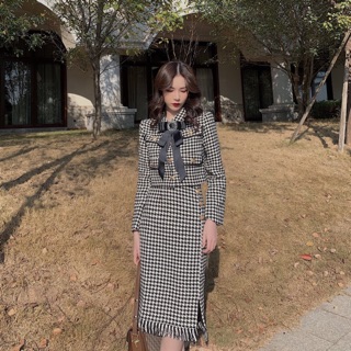 Set áo dáng ngắn cài nơ kèm chân váy xẻ dáng dài dạ tweed hoạ tiết ziczac (có ảnh thật)