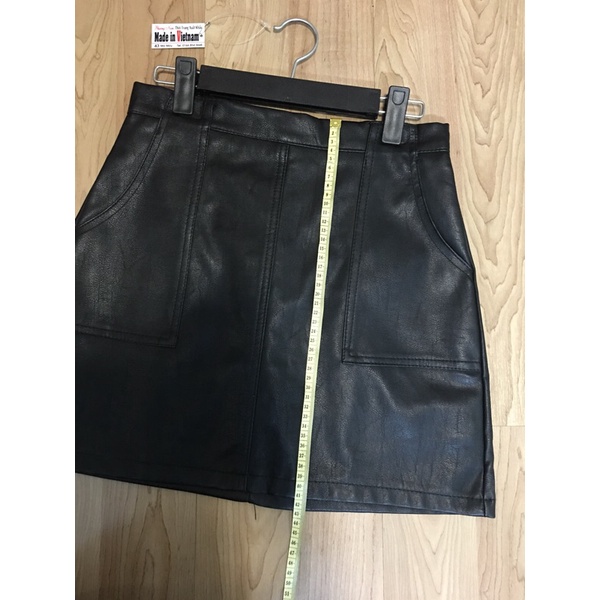 Chân váy da hai túi siêu xinh