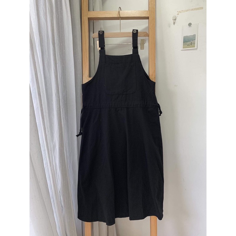 [Mã SKAMA06 giảm 8% tối đa 50K đơn 250K] Yếm váy thô xoè túi trước (Ảnh thật) | BigBuy360 - bigbuy360.vn