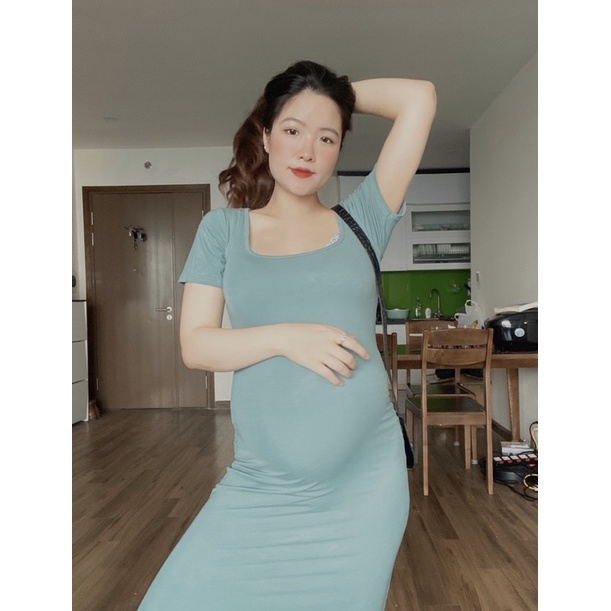 Váy body bầu cổ vuông thun mịn mát | BigBuy360 - bigbuy360.vn