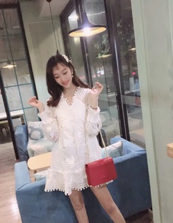 (Có sẵn) Váy trắng tiểu thư size M