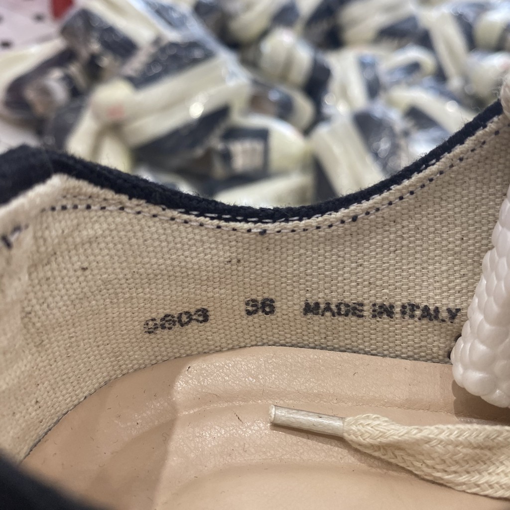Giày Sneaker RO Thơm Vani Full Box Freeship