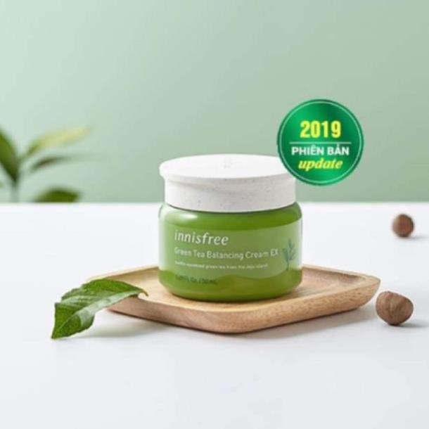 New 2019 BỘ DƯỠNG TRÀ XANH 7 MÓN INNISFREE GREEN TEA BALANCING SPECIAL