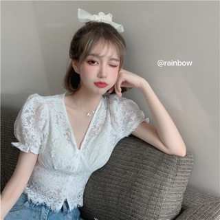 Áo ren trắng cổ V tay bồng ulzzang