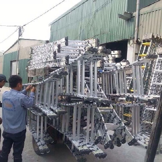 Thang nhôm chữ A cao 2m