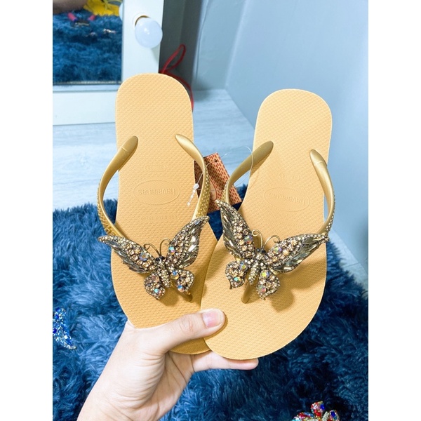 Dép Havaianas kèm charm