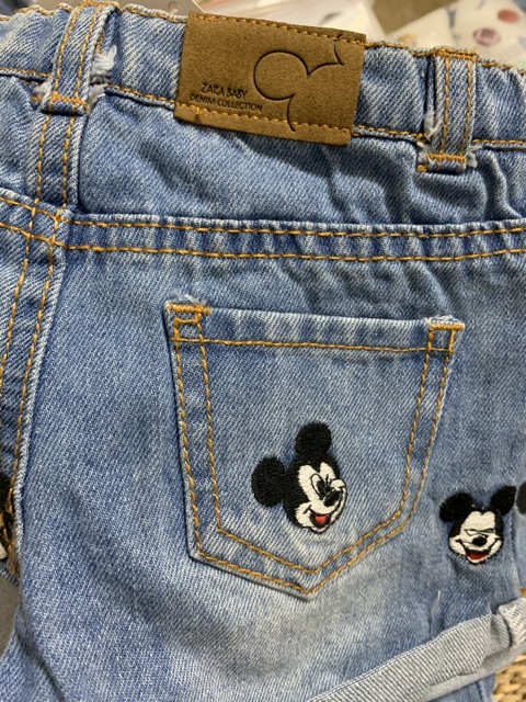 Quần short bò Zara  Mickey bé gái từ 9/12m -3/4y