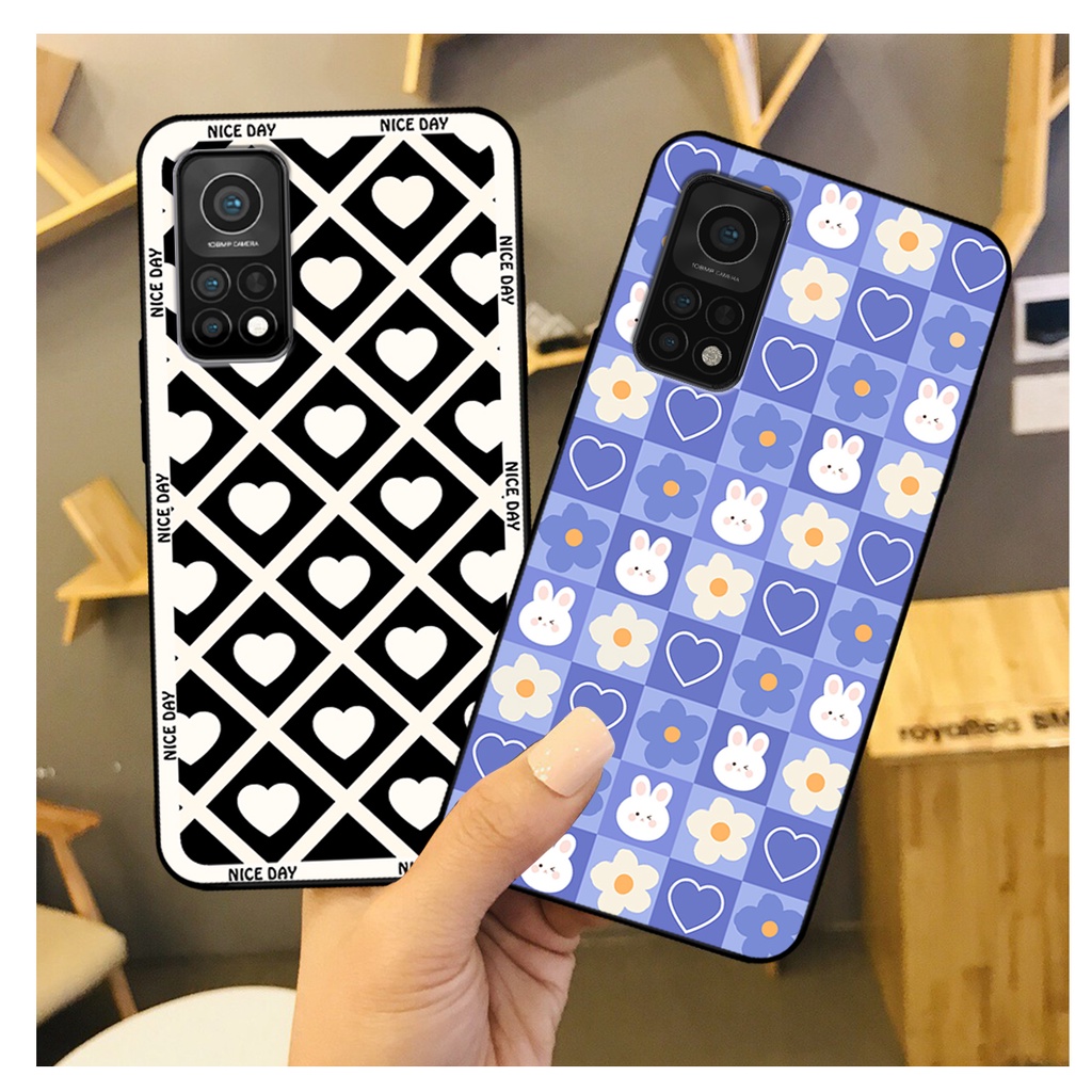 Ốp lưng Xiaomi Mi 10T Pro in hoạ tiết caro trái tim đen trắng, gấu bear cute đáng yêu