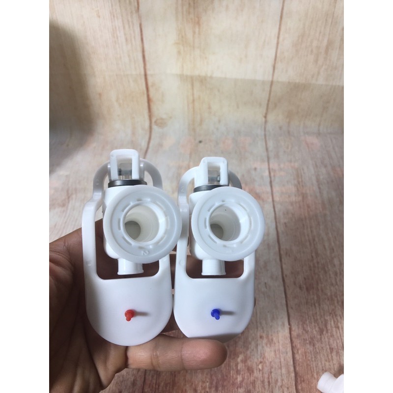 Combo 2 vòi cây nước nóng lạnh