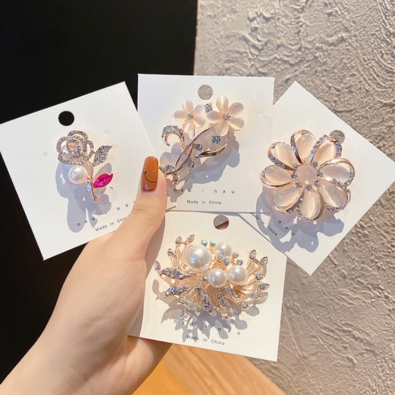 Ghim CàI ÁO HìNh Chú Nai ĐíNh Kim Cương Giả ThờI Trang Cho Nữ