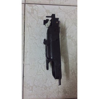 Tay mở cửa trong Daewoo Lacetti
