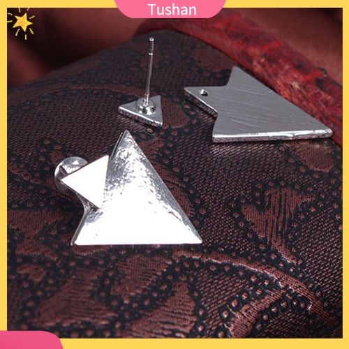 Hoa tai kiểu dáng tam giác thời trang phong cách cho nữ