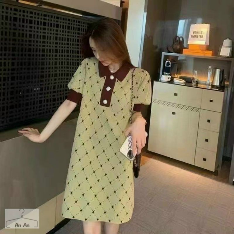 Đầm len mtg cổ đức khuy đá