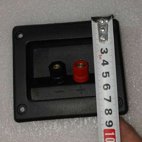 Chạm vặn dây loa giá 1 cái