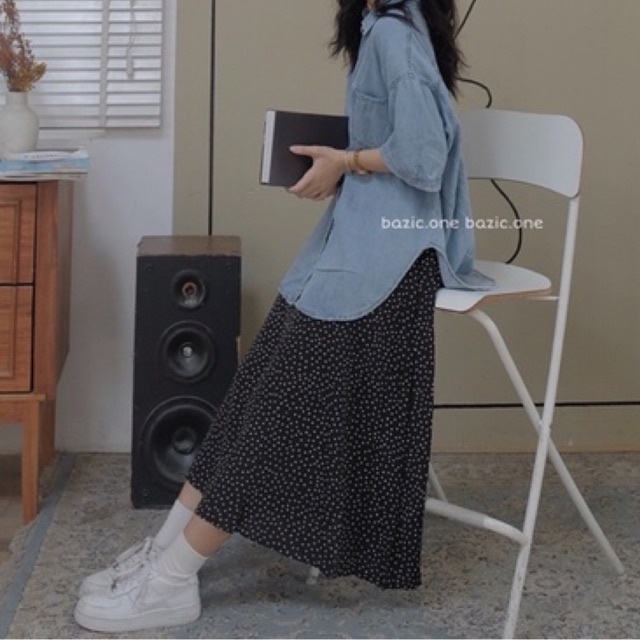 Chân váy chấm bi nhỏ dáng dài vintage Bazic one