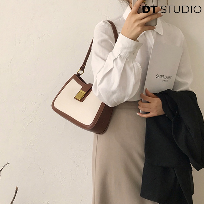Túi xách tay nữ đeo vai đeo chéo kẹp nách DT.STUDIO dáng thuyền phối màu nâu trắng tinh tế 2 dây đeo