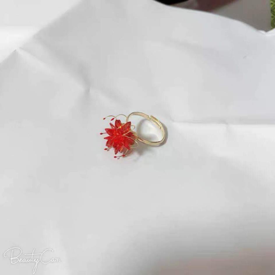 !! Hoa tai và nhẫn bỉ ngạn