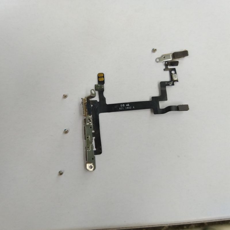 Dây nút nguồn iPhone 5, tặng kèm ốc và nẹp nút nguồn