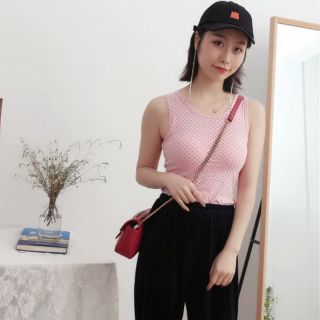 Áo ba lỗ chấm bi kèm mút đệm (có sẵn)