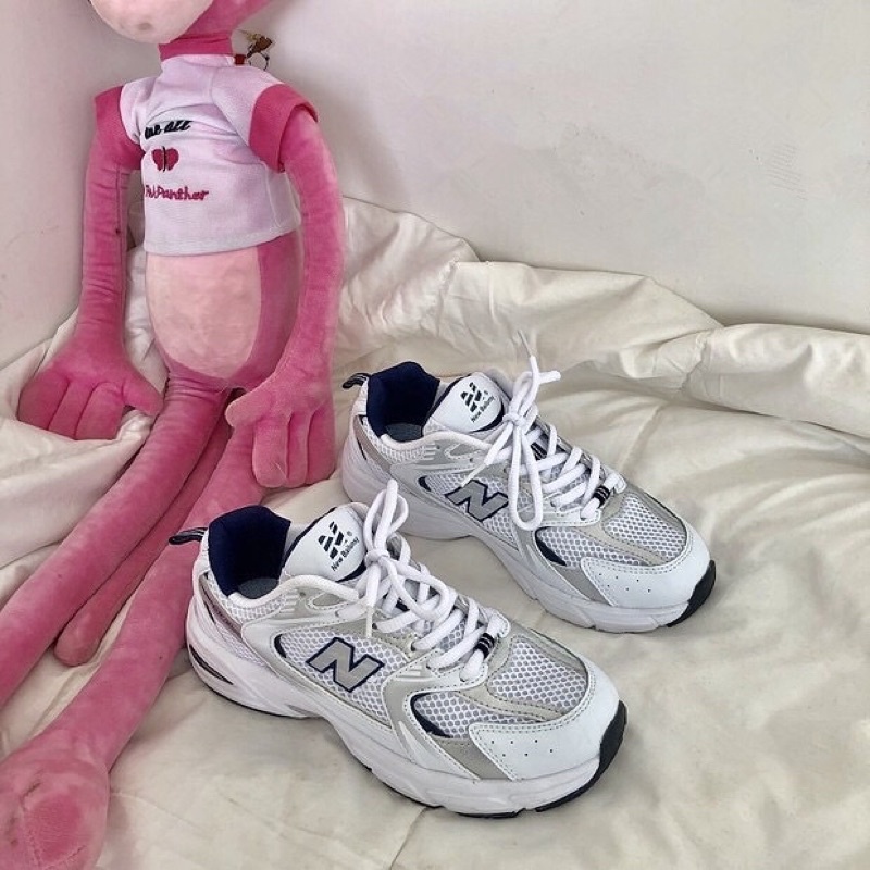 Giày sneaker nam nữ