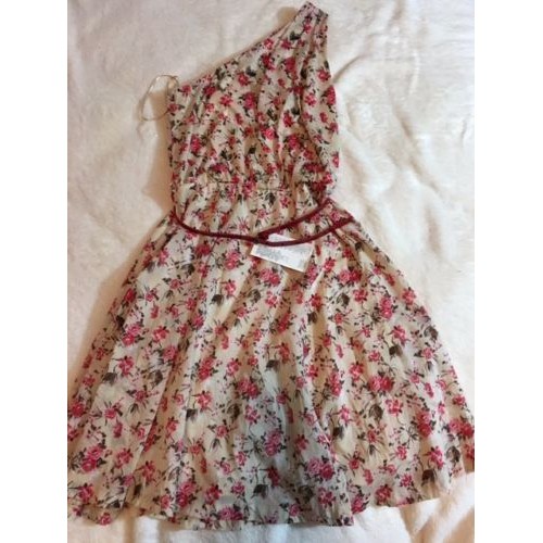 Váy mango auth chéo vai size XS used
