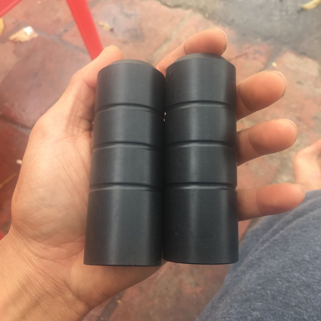 Chống đổ sau nhựa đặc
