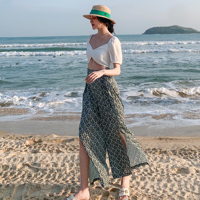 Set Áo Croptop Nhún + Quần Ống Xẻ Họa Tiết Cánh Quạt LSEOUL B1035 Ngọt Ngào Nữ Tính