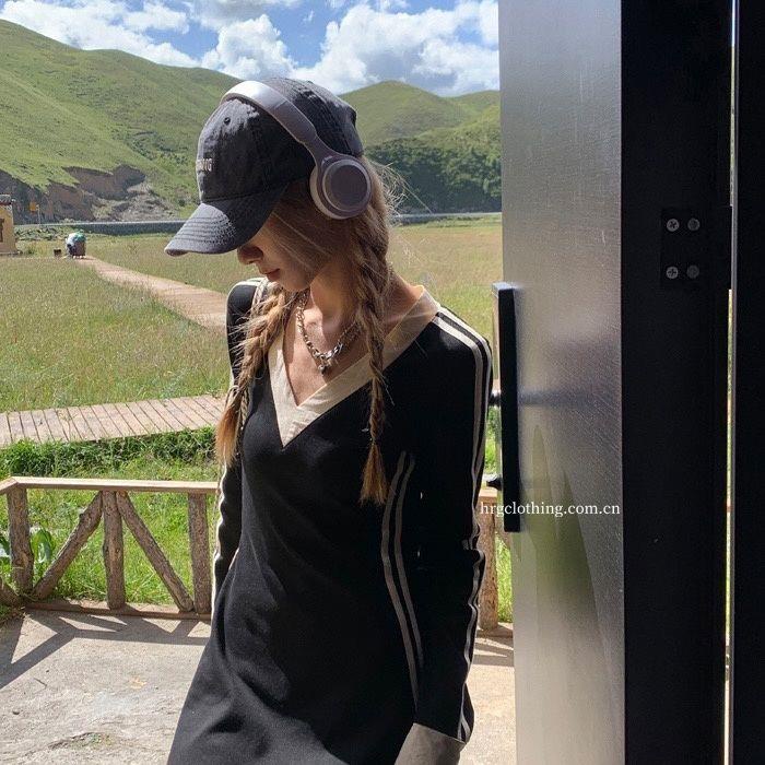 Đầm Đen Tay Dài Cổ Chữ v Thời Trang Mùa Thu 2022 Cho Nữ