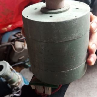 Mô tơ 1 pha 220v.40w 1400v/phút..chạy 2 chiều