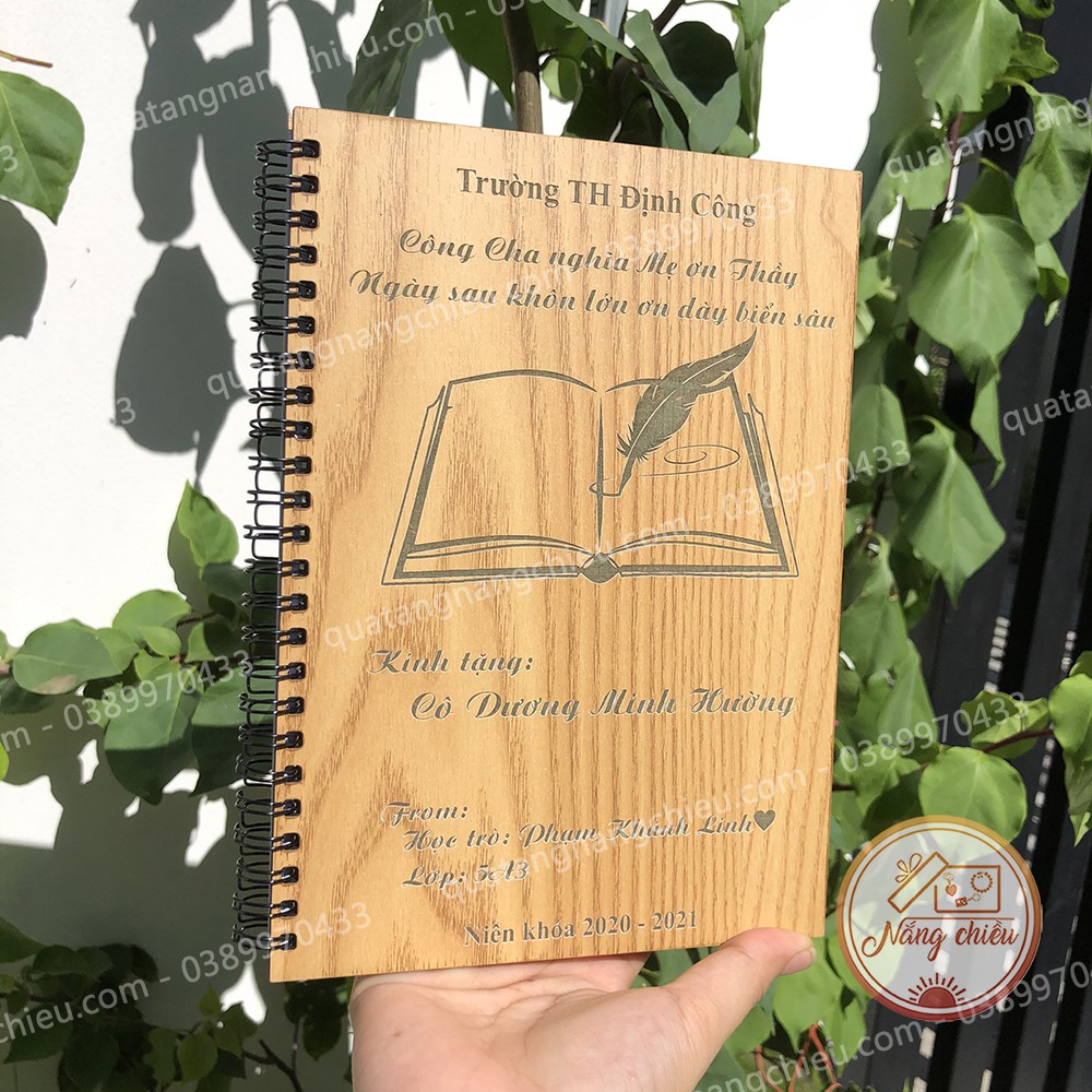 Quà tặng tri ân dành cho thầy cô khắc hình cuốn sách - Sổ tay bìa gỗ cứng thiết kế theo yêu cầu - Ruột sổ 100 trang