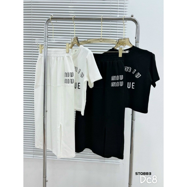 (Mẫu Mới) Sale Lỗ Cho Các Chị Em Sét Thun Gân Áo Cổ Trụ + Váy Chẻ -Mặc Đi Chơi Đi Tiệc Siêu Xinh UP h.h.p