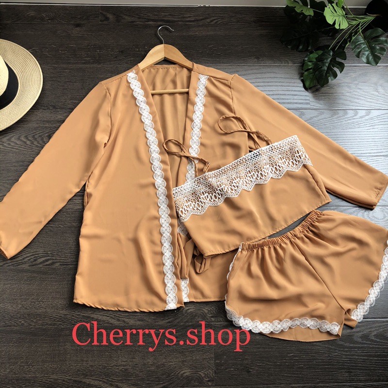 Bộ ngủ sexy combo ba món ,áo choàng ,áo ,quần sexy có phối gen sang chảnh chất lụa tơ tầm fom dưới 58 kg siêu sexy | BigBuy360 - bigbuy360.vn
