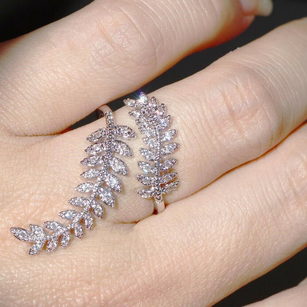 Nhẫn Đính Đá Zircon Hình Chiếc Lá Sang Trọng Sáng Tạo Có Thể Điều Chỉnh Cho Nữ
