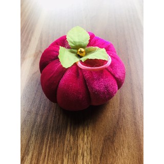 Gối gim kim bí đỏ đẹp mắt