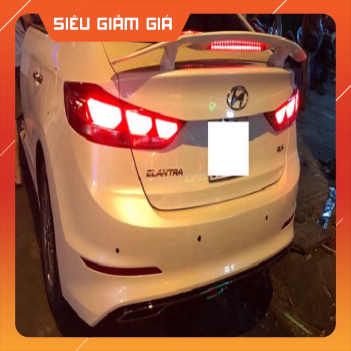 SIÊU GIẢM GIÁ Đuôi gió thể thao có đèn dùng chung :honda civic , honda city cerato , mazda 3 , elantra