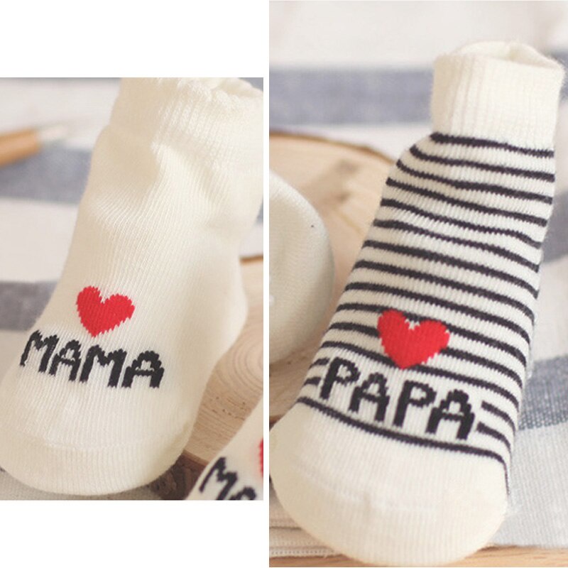 Vớ Cotton Mềm Mại Co Giãn Tốt Thoáng Khí In Họa Tiết Trái Tim/Chữ Dễ Thương Cho Bé