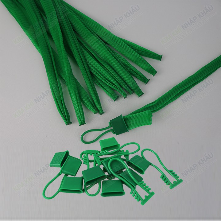 1kg túi lưới nhựa màu xanh đựng trái cây kèm móc khóa dài 40cm - BLX40