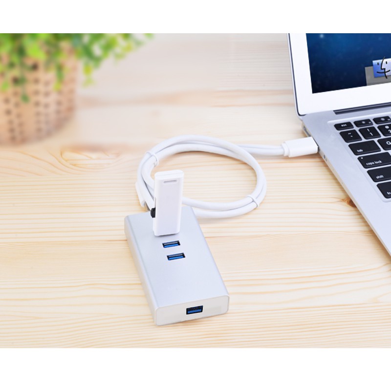 Bộ chia bốn cổng USB 3.0 - Dài 0.5M chính hãng UGREEN CR126 - 30234