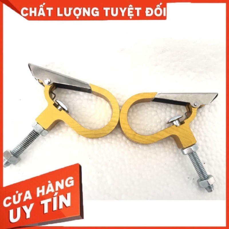 Móc treo đồ xe máy nhiều màu, 2 loại bấm và gạt.